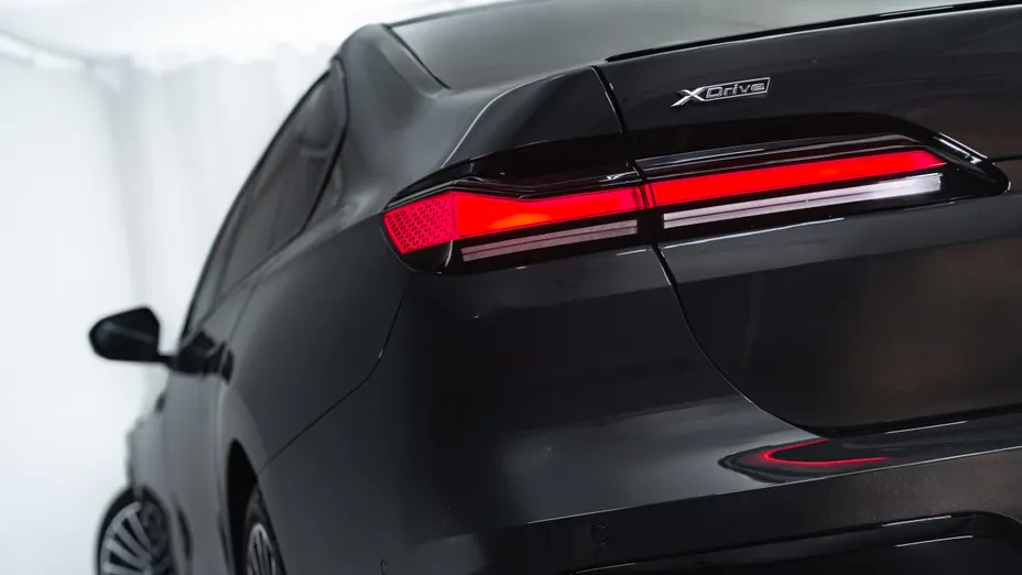 BMW Seria 7 740d xDrive mHEV M Sport sport-aut Nowy