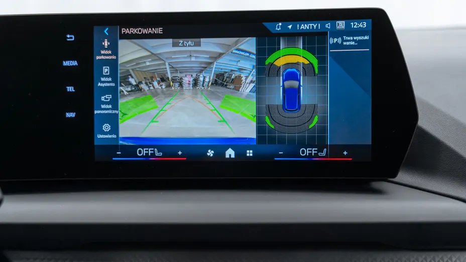 BMW Seria 1 120 mHEV aut Nowy