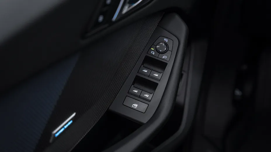 BMW Seria 1 120 mHEV aut Nowy