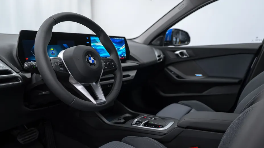 BMW Seria 1 120 mHEV aut Nowy