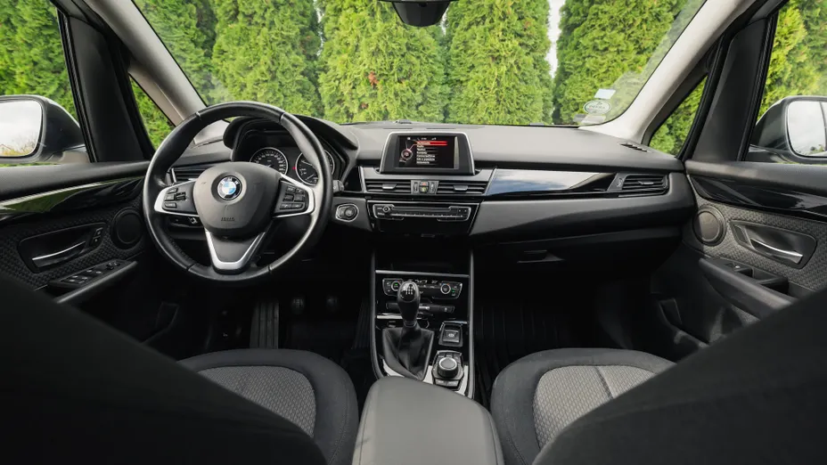 BMW Seria 2 214d GT Advantage