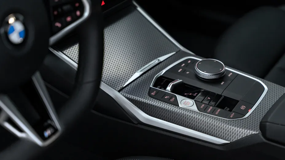 BMW Seria 3 318i M Sport aut Nowy