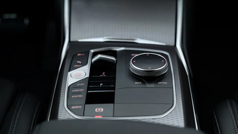 BMW Seria 3 318i M Sport aut Nowy