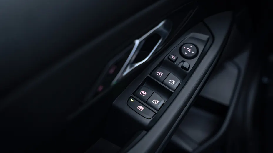 BMW Seria 3 318i M Sport aut Nowy