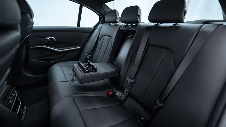 BMW Seria 3 318i M Sport aut Nowy