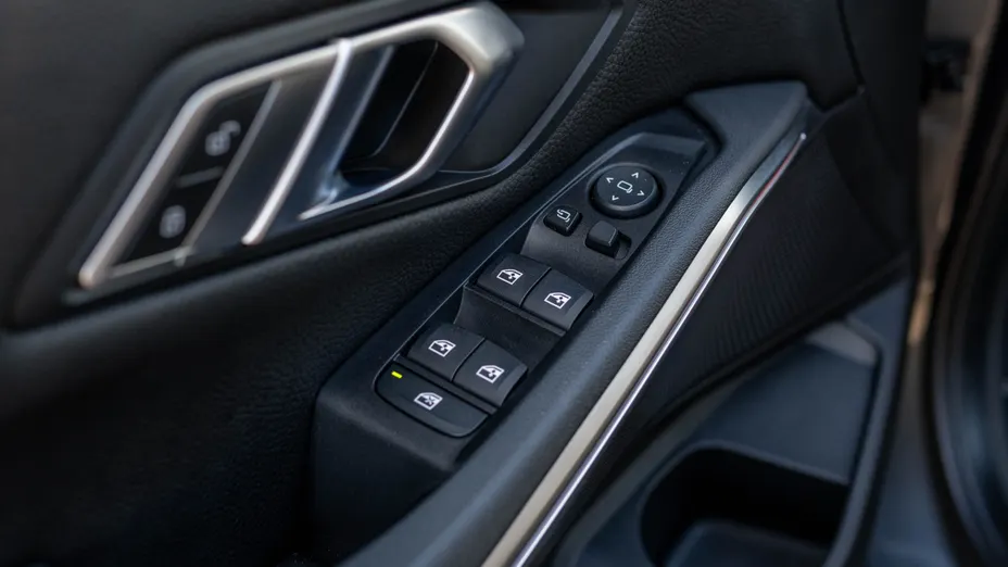 BMW Seria 3 320d Sport Line