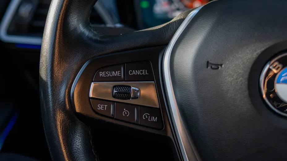 BMW Seria 3 320d Sport Line