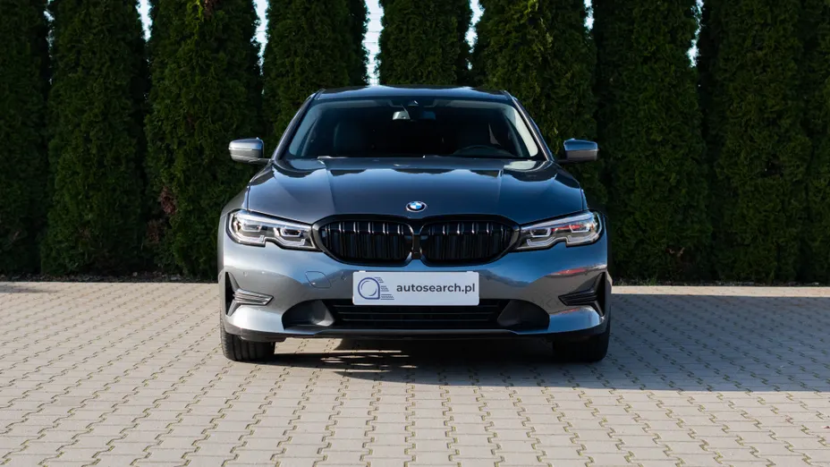 BMW Seria 3 320d Sport Line