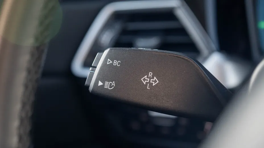 BMW Seria 3 320d Sport Line