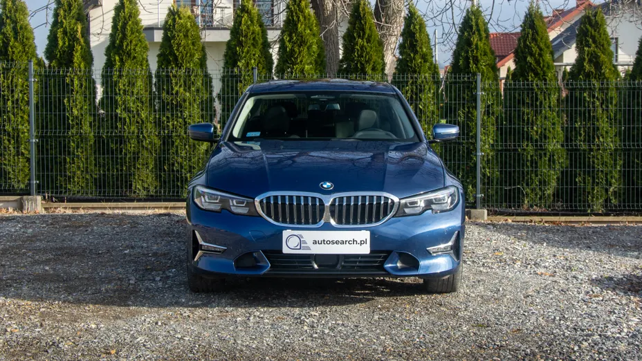 BMW Seria 3 320d xDrive Luxury Line sport-aut