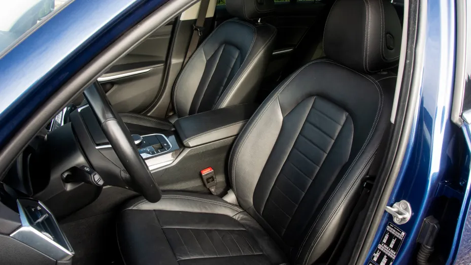 BMW Seria 3 320d xDrive Luxury Line sport-aut