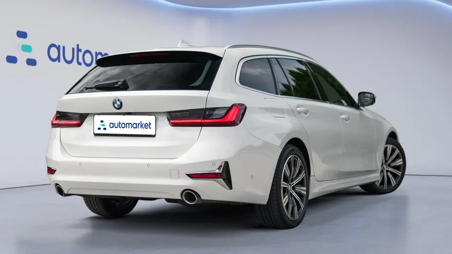 BMW Seria 3 320d xDrive mHEV Luxury Line aut