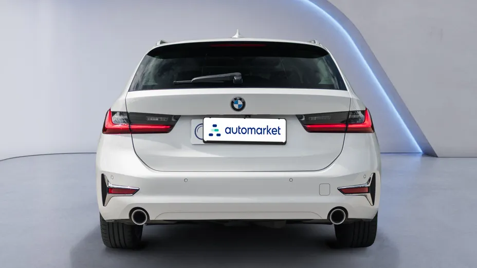 BMW Seria 3 320d xDrive mHEV Luxury Line aut