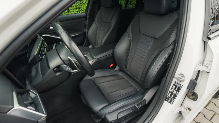 BMW Seria 3 320d M Sport aut