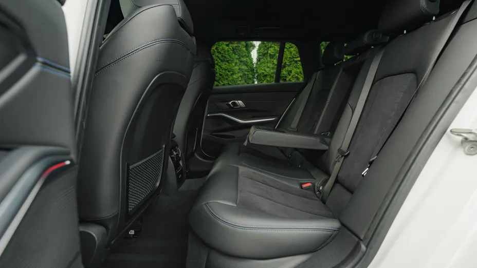 BMW Seria 3 320d M Sport aut