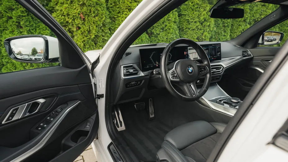 BMW Seria 3 320d M Sport aut