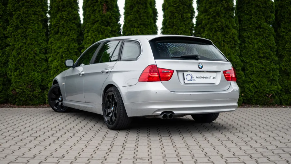 BMW Seria 3 330d xDrive aut