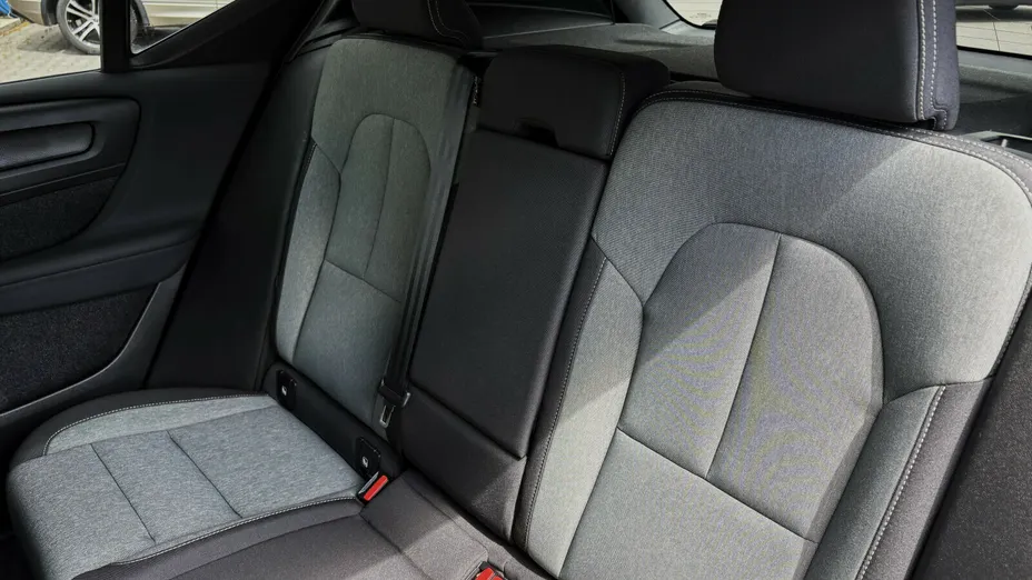 VOLVO XC40 XC40 B3 Plus Dark aut