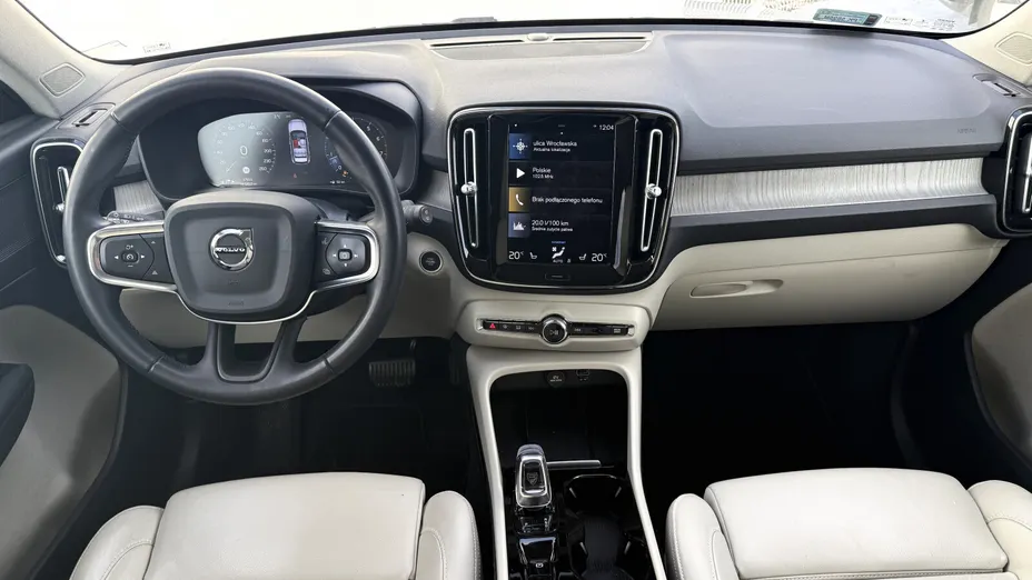 VOLVO XC40 XC40 B5 B AWD Inscription aut