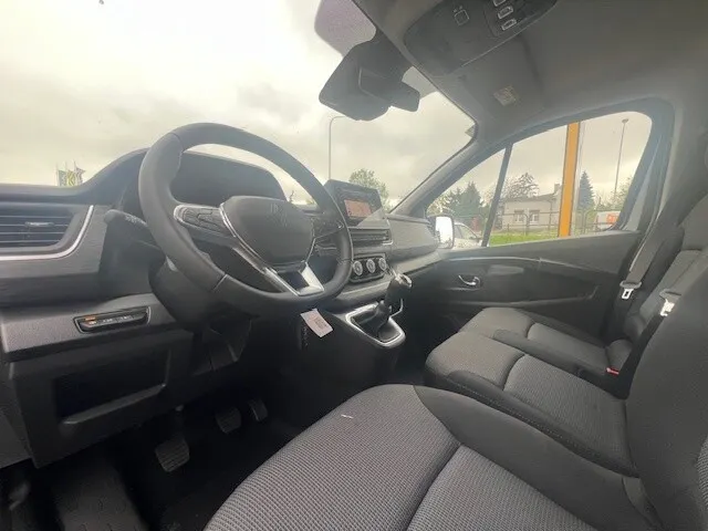 RENAULT Trafic Trafic Kombi 2.0 Blue dCi L2 Equilibre Nowy