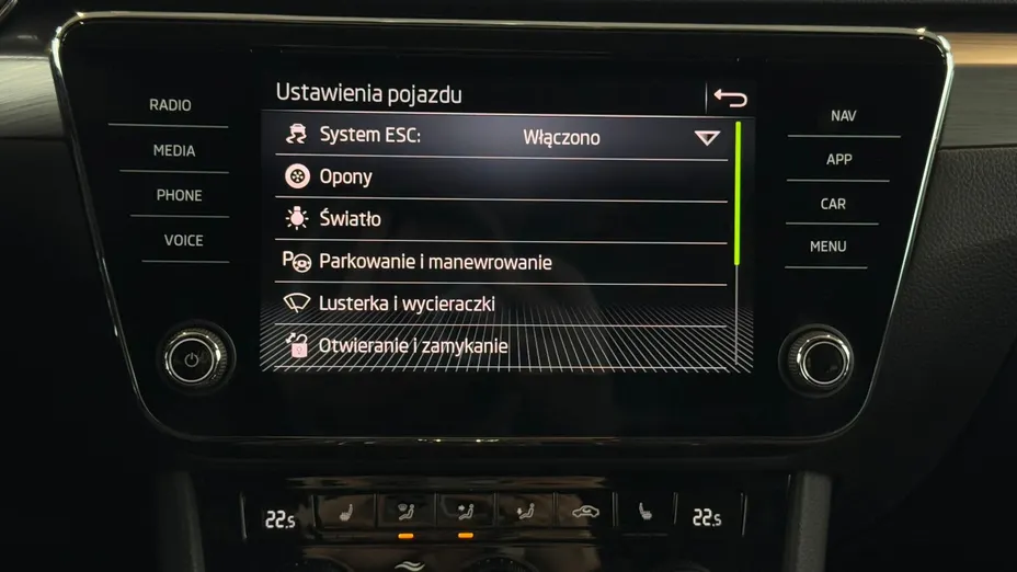 SKODA Superb Superb 2.0 TDI SCR Style DSG