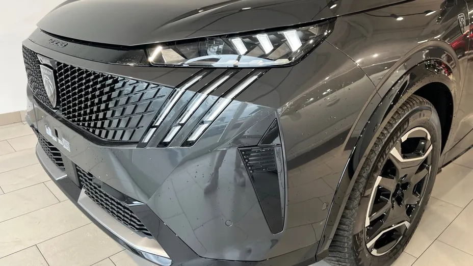 PEUGEOT 5008 e-5008 73kWh GT Nowy