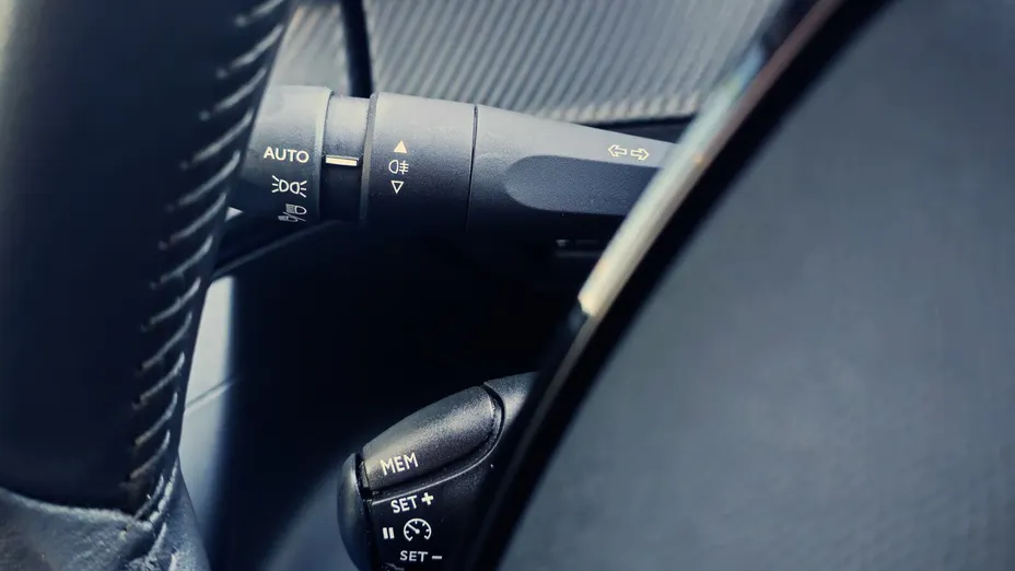 PEUGEOT 2008 2008 PureTech 100 Active S&S BVM6