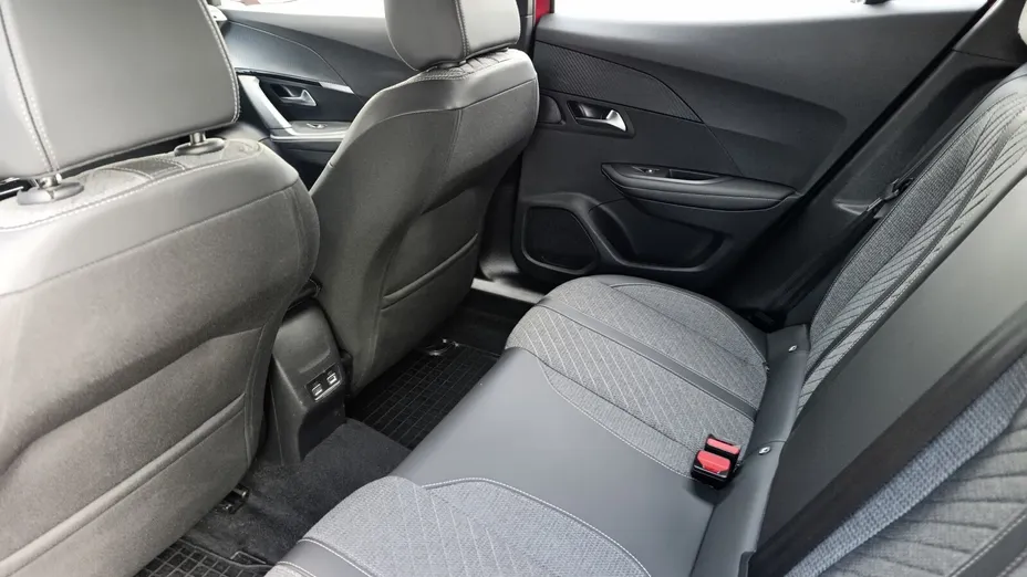 PEUGEOT 2008 2008 PureTech 100 Allure S&S BVM6