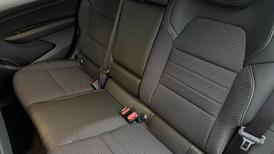 RENAULT Arkana Arkana 1.3 TCe mHEV Techno EDC Nowy