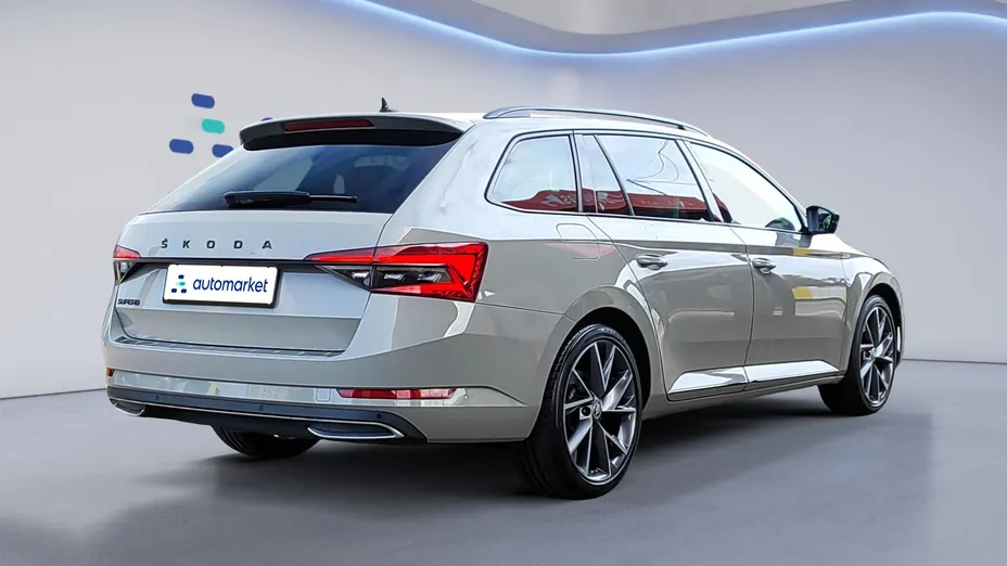 SKODA Superb Superb 2.0 TDI SCR Sportline DSG