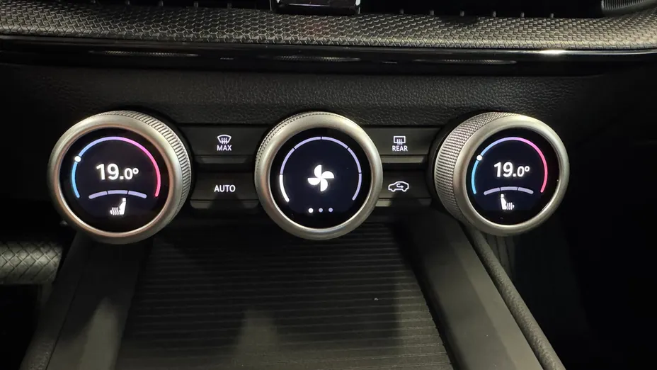 SKODA Superb Superb 1.5 TSI mHEV Essence DSG