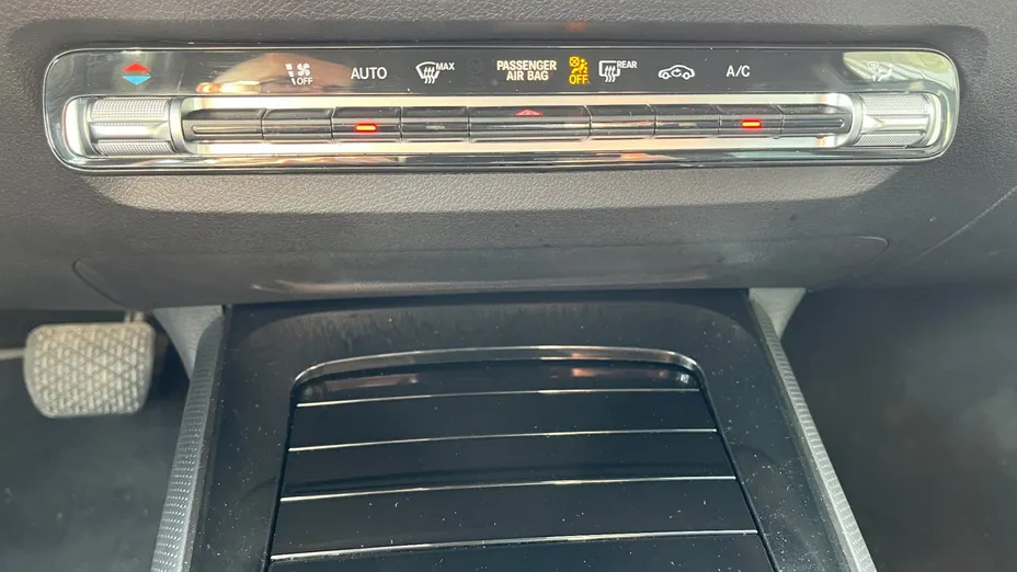 MERCEDES-BENZ GLB GLB 200 7G-DCT