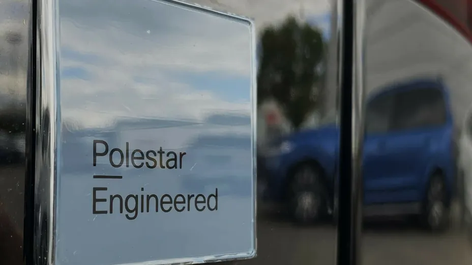 VOLVO XC60 XC60 T8 Plug-In Hybrid AWD Polestar Engineered aut