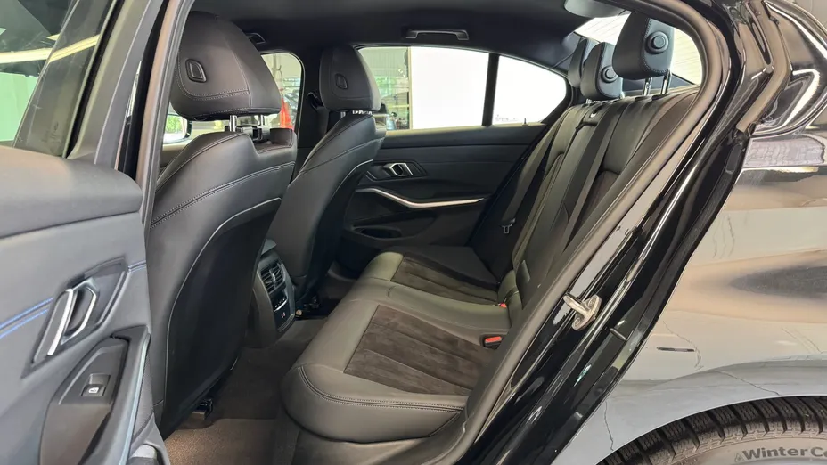 BMW Seria 3 318i aut