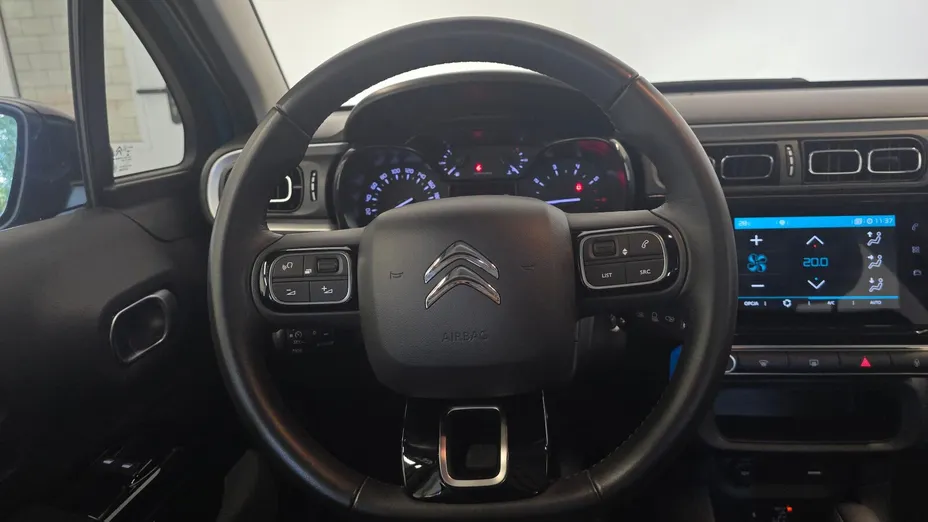 CITROEN C3 C3 1.2 PureTech Shine EAT6