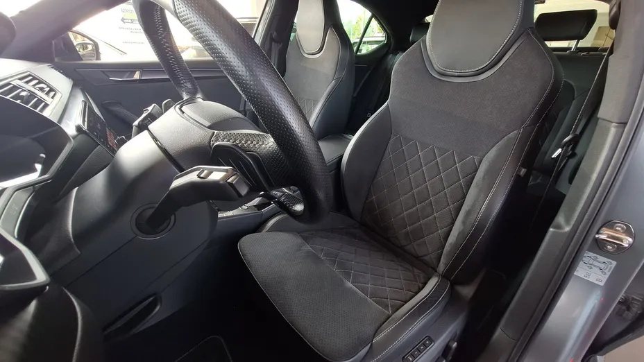 SKODA Superb Superb 2.0 TDI SCR Sportline DSG