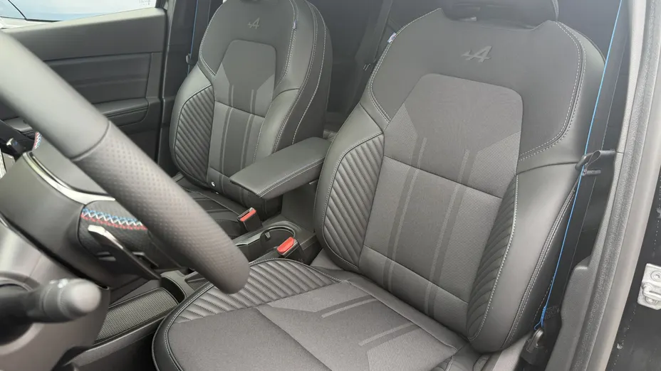 RENAULT Captur Captur 1.3 TCe mHEV Esprit Alpine EDC Nowy