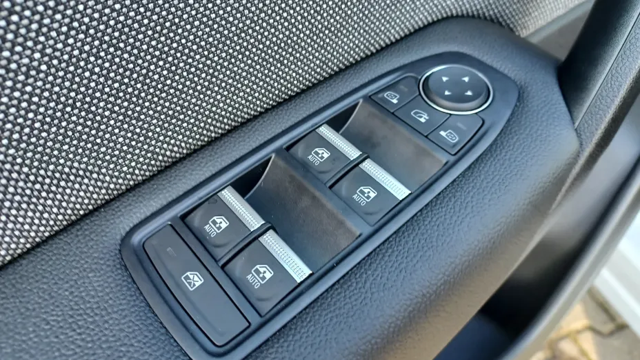 RENAULT Captur Captur 1.0 TCe Techno LPG Nowy