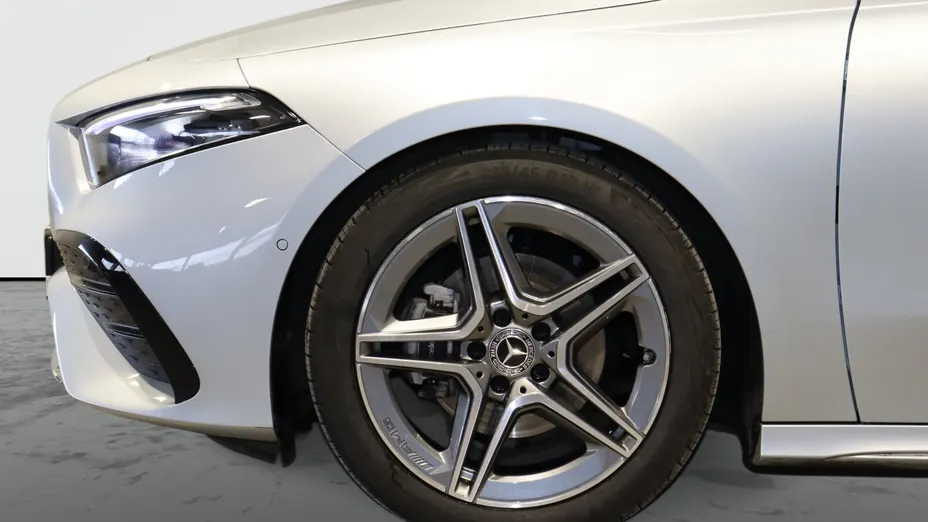MERCEDES-BENZ A Klasa A 200 AMG Line 7G-DCT