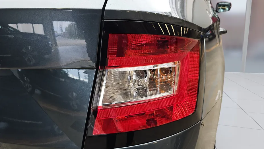 SKODA Fabia Fabia 1.0 TSI Ambition