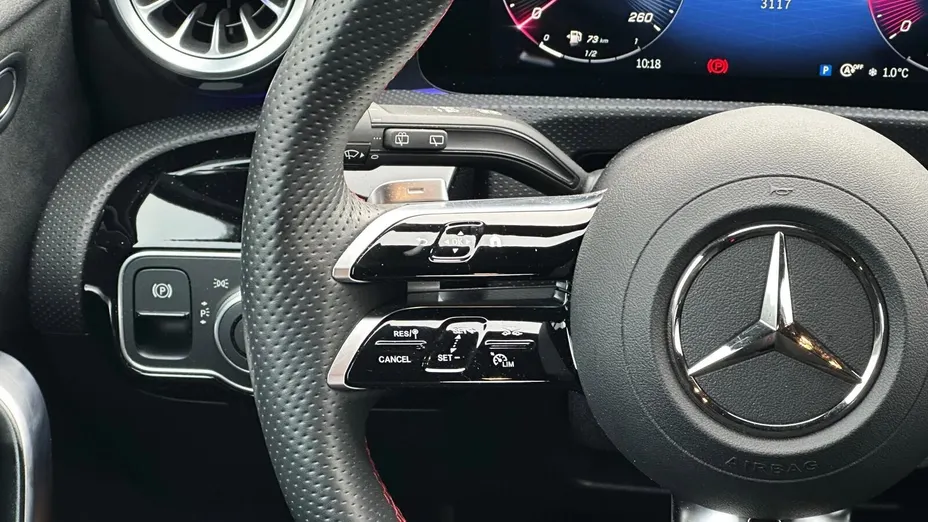 MERCEDES-BENZ A Klasa A 200 7G-DCT