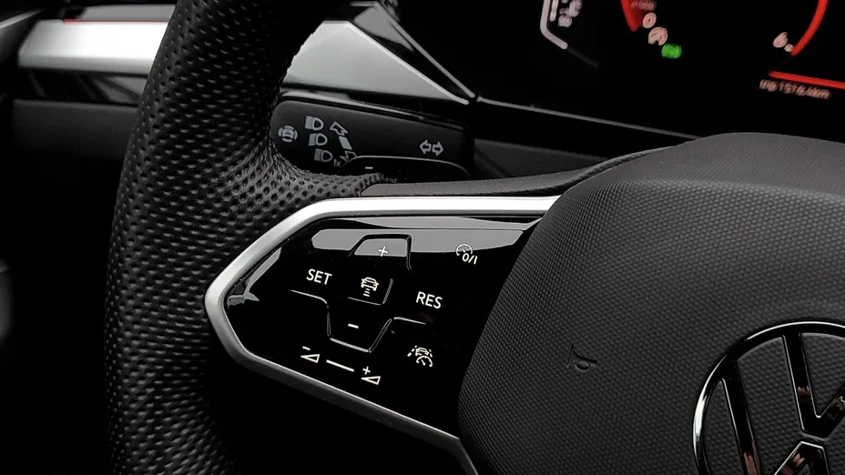 VOLKSWAGEN Arteon Arteon 2.0 TDI R-Line DSG