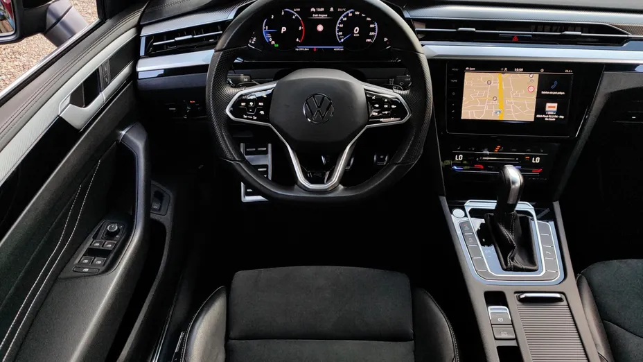 VOLKSWAGEN Arteon Arteon 2.0 TDI 4Motion R-Line DSG