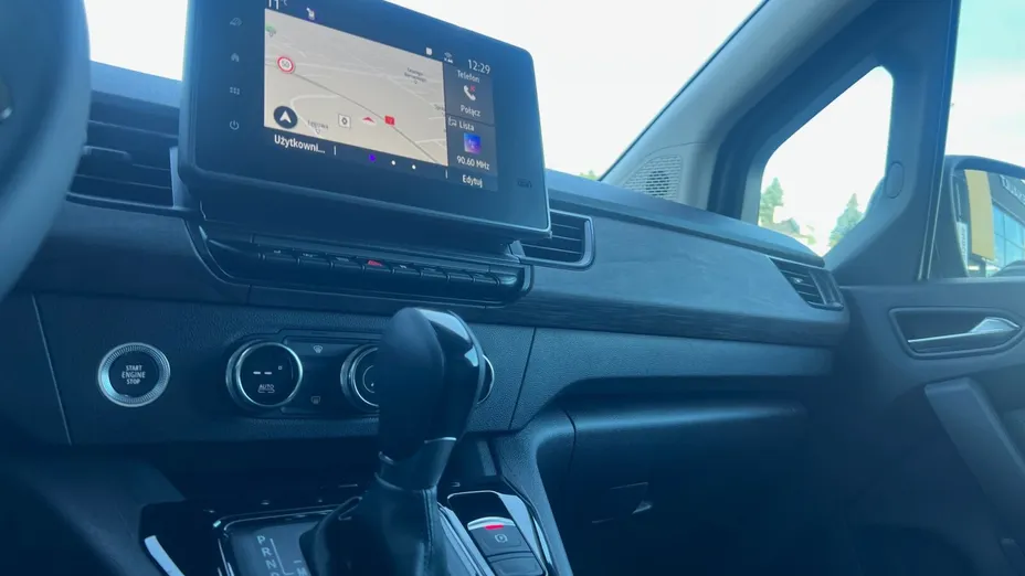 RENAULT Kangoo Kangoo Grand 1.3 TCe Techno EDC Nowy