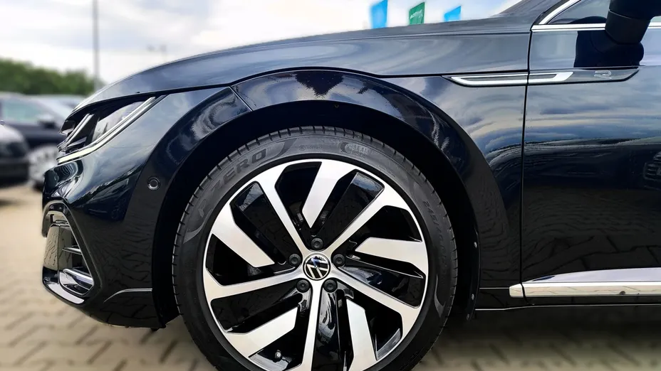 VOLKSWAGEN Arteon Arteon 2.0 TDI 4Motion R-Line DSG