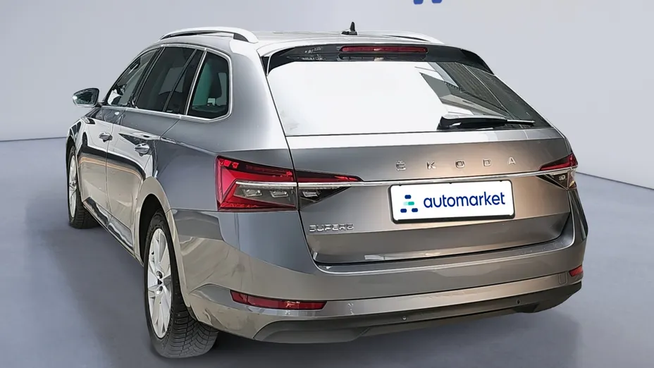 SKODA Superb Superb 2.0 TDI SCR Ambition