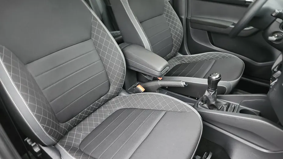 SKODA Fabia Fabia 1.0 TSI Ambition