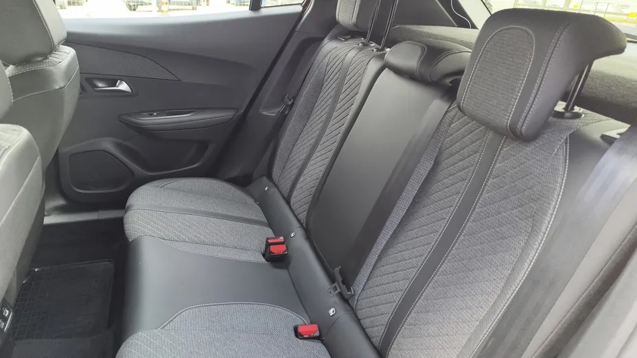 PEUGEOT 2008 2008 PureTech 100 Allure S&S BVM6
