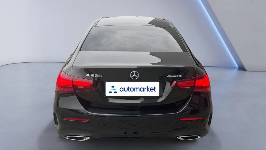 MERCEDES-BENZ A Klasa A 220 4-Matic AMG Line 8G-DCT