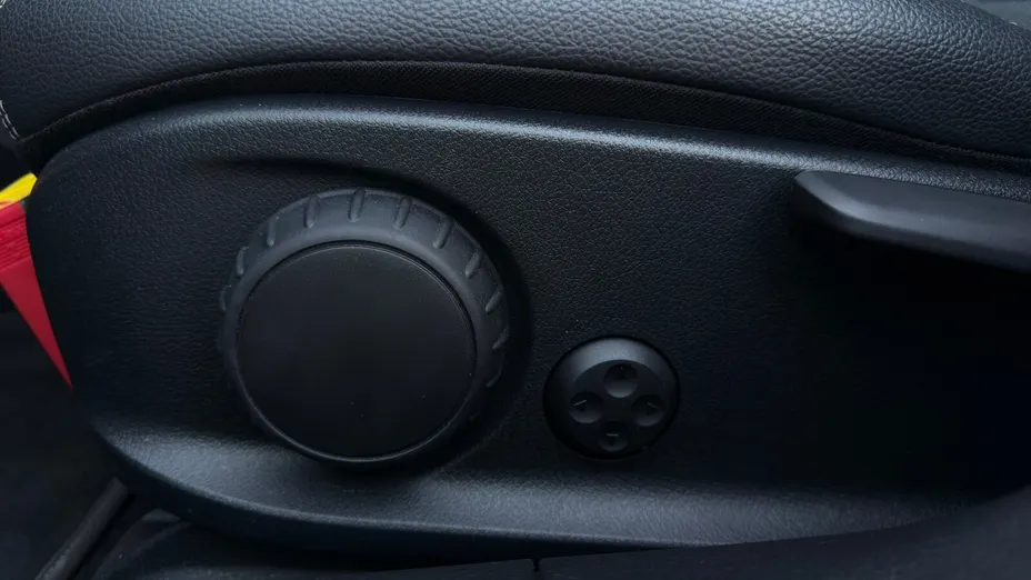 MERCEDES-BENZ A Klasa A 200 7G-DCT